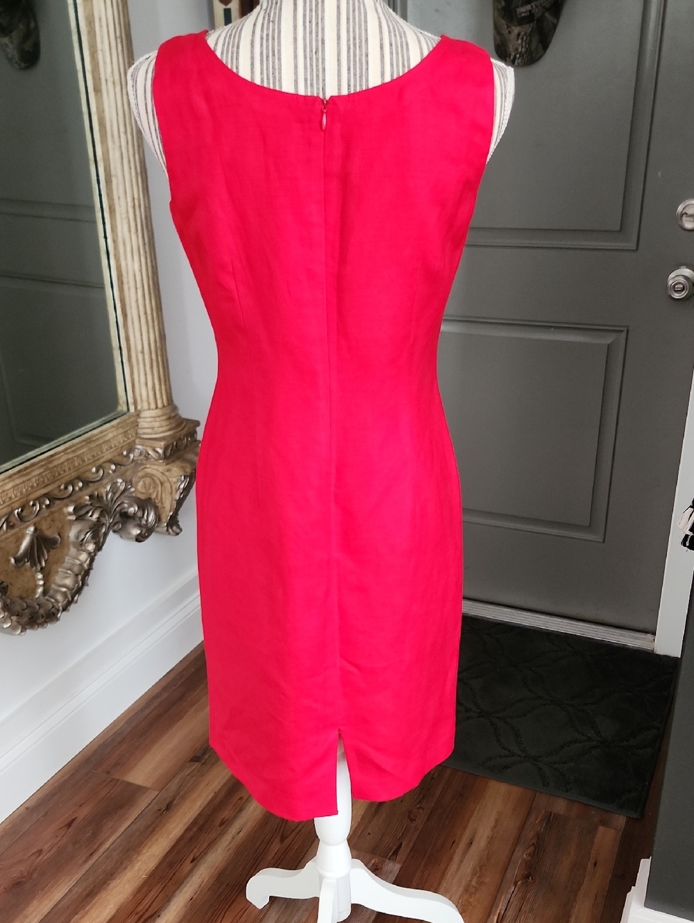 Jessica Howard Women's Sleeveless Red Sheath Dress Size 4 - Picture 3 of 7